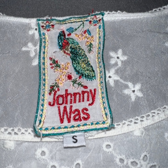Johnny Was Women's Small White Eyelet Blouse - Picture 6 of 9